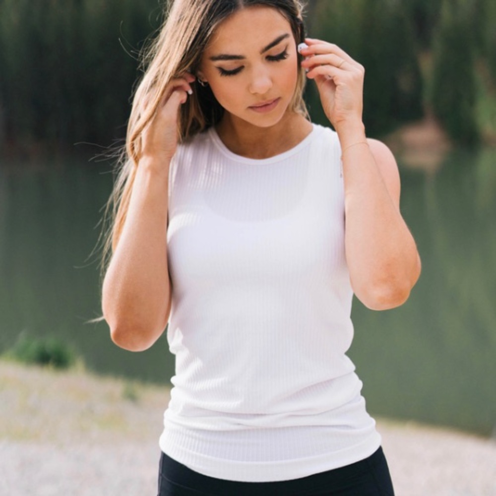 Zyia White Parallel Tank